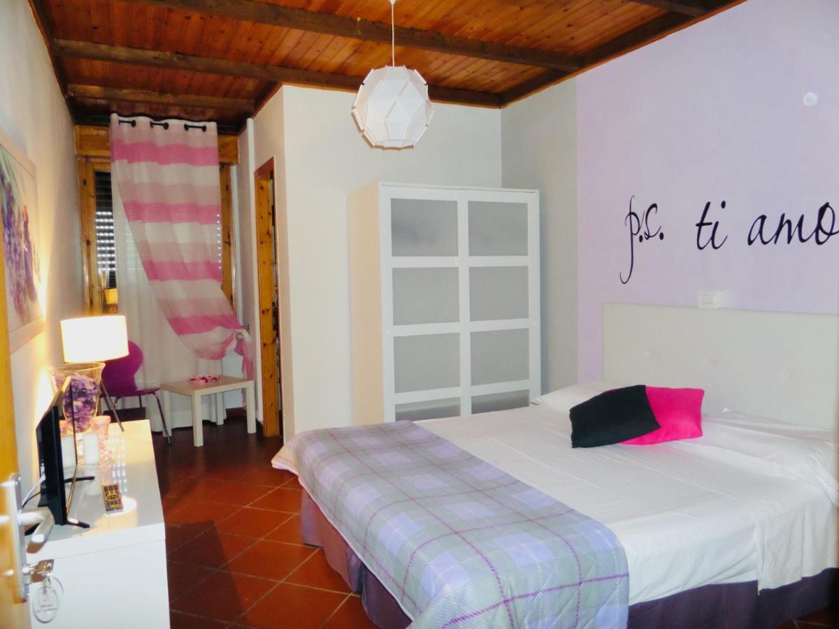La Locanna Hotel Serramazzoni Buitenkant foto
