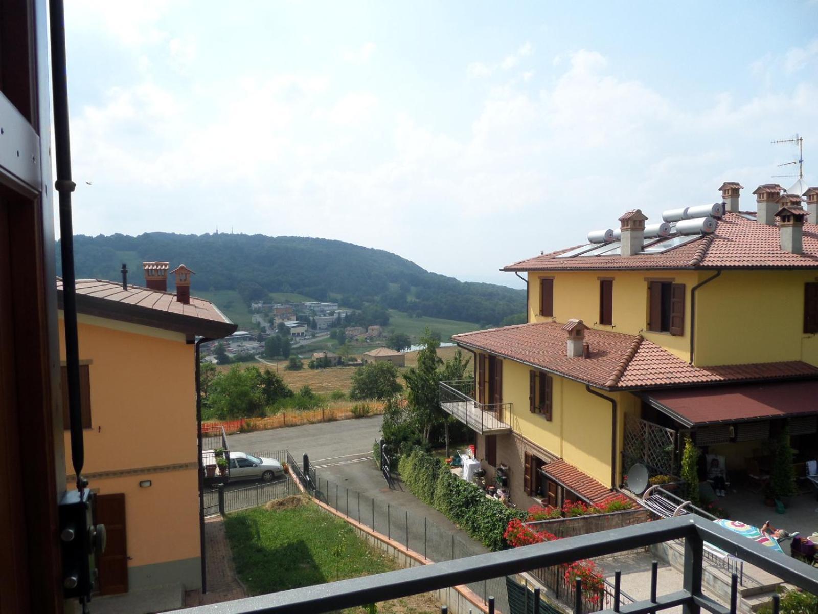 La Locanna Hotel Serramazzoni Buitenkant foto