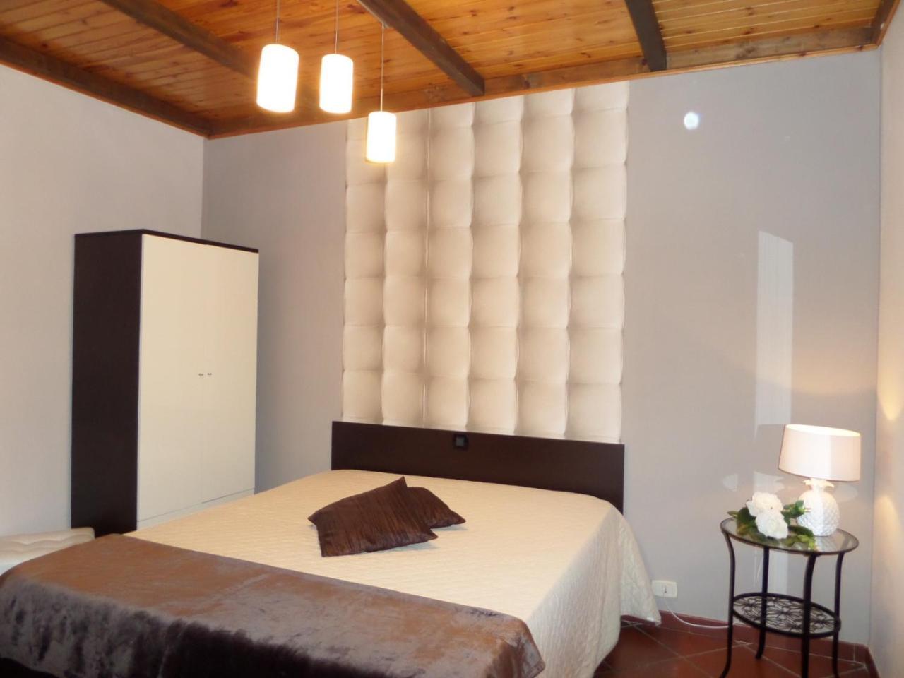 La Locanna Hotel Serramazzoni Buitenkant foto