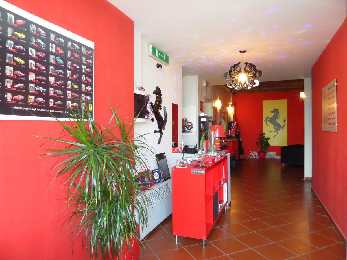 La Locanna Hotel Serramazzoni Buitenkant foto